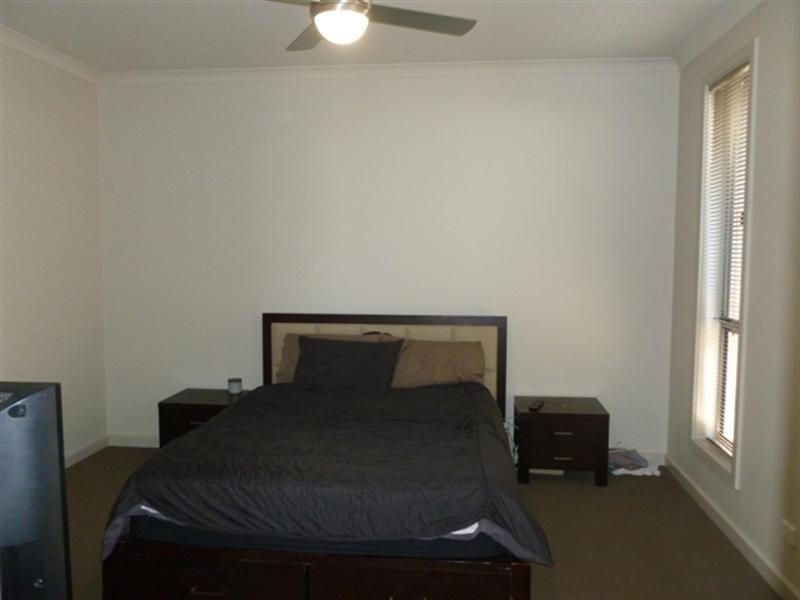 7 West Terrace, Clare SA 5453