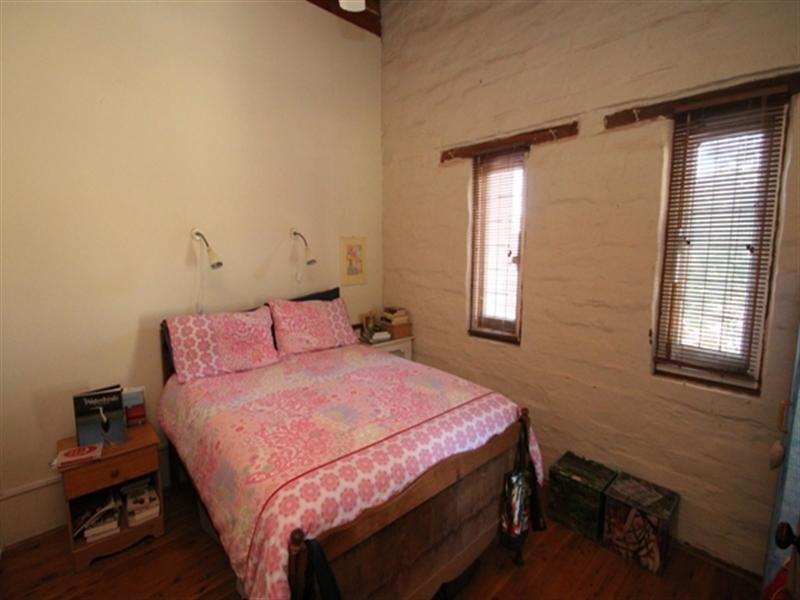 18 Smith Road, Leasingham SA 5452