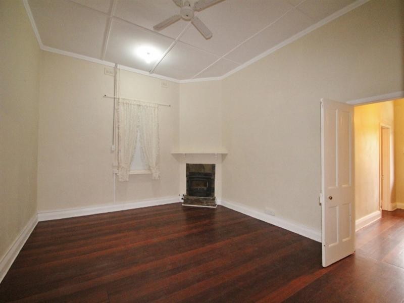 9 Railway Terrace, Spalding SA 5454