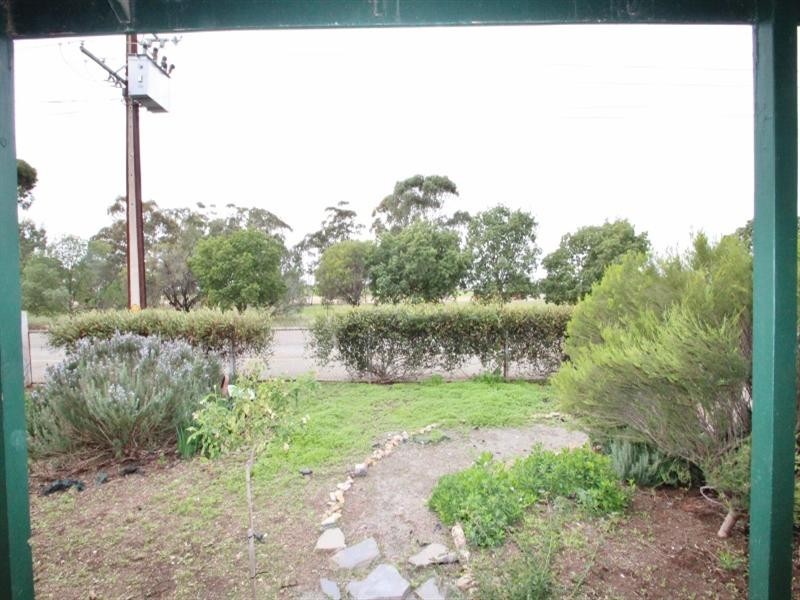 9 Railway Terrace, Spalding SA 5454