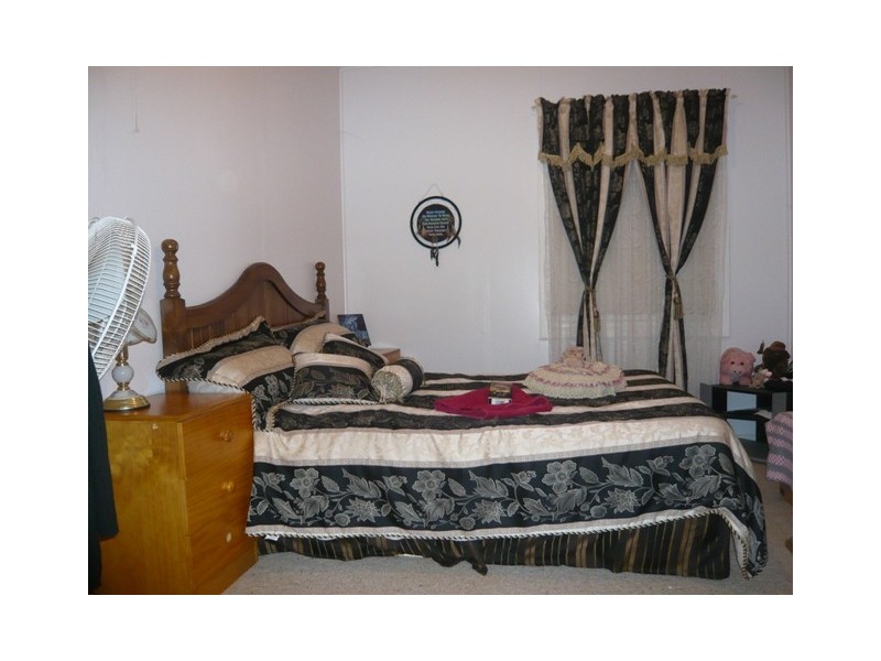 30 Daly Street, Clare SA 5453