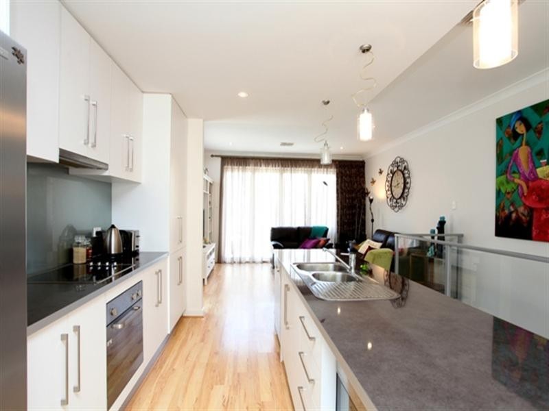 27B Hope Street, Clare SA 5453