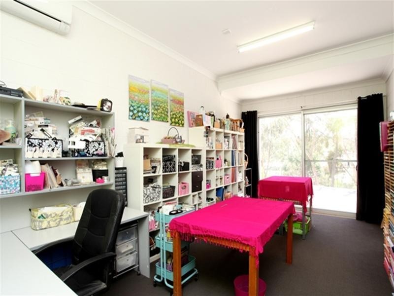 27B Hope Street, Clare SA 5453