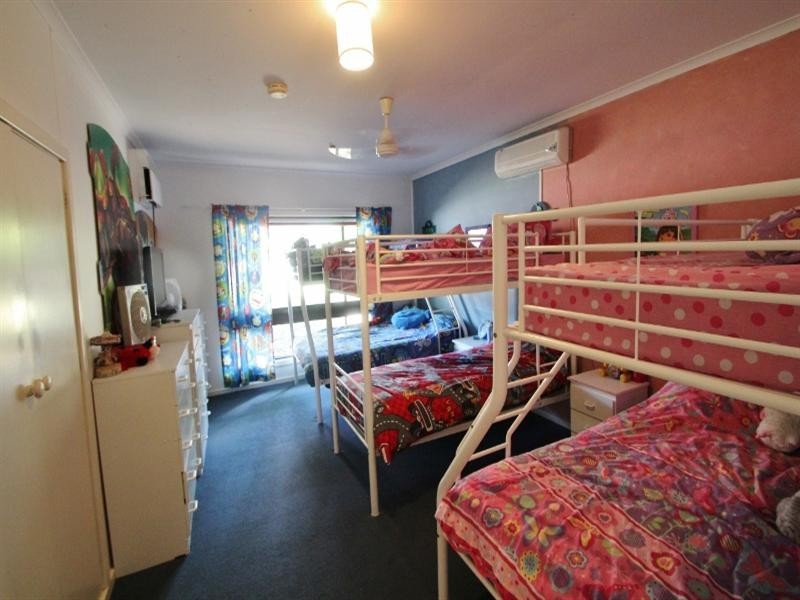 19 Edward Street, Clare SA 5453