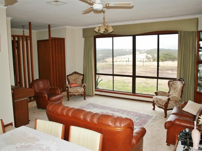 57 Calcannia Road, Clare SA 5453