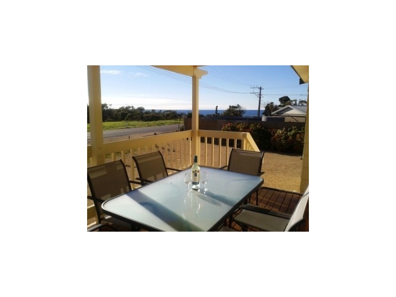 12 Rogues Point Road, Rogues Point SA 5571