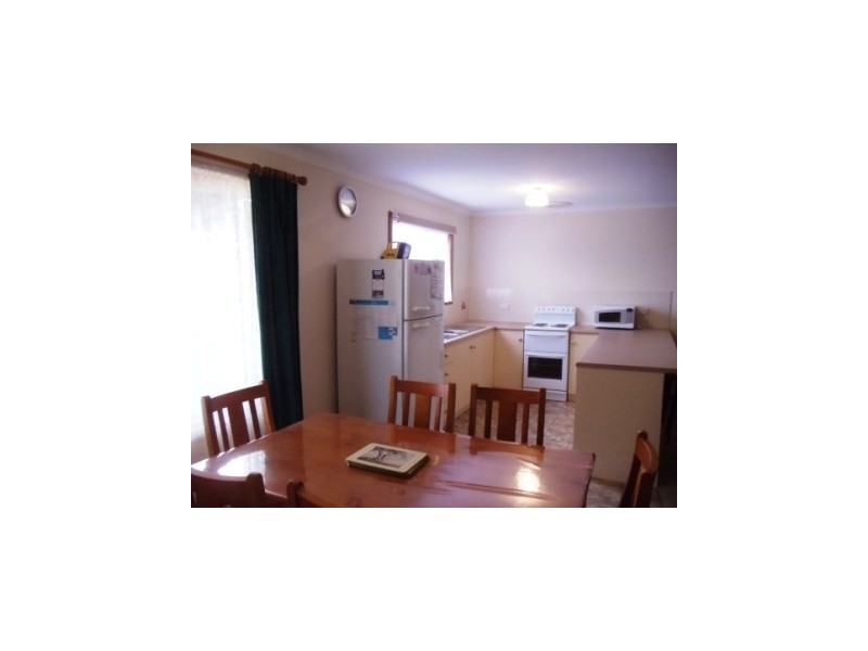 12 Rogues Point Road, Rogues Point SA 5571