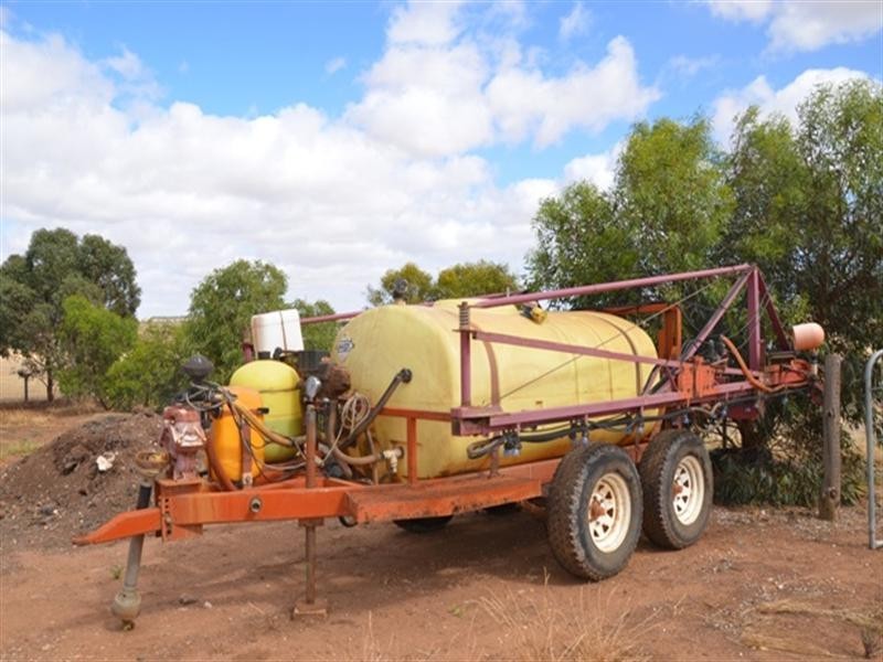 CLEARING SALE Finnis Point Road, Riverton SA 5412