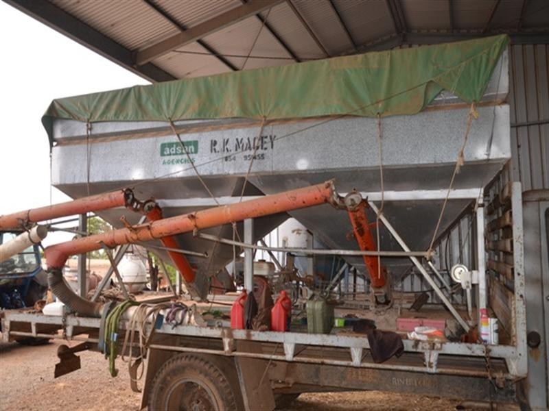 CLEARING SALE Finnis Point Road, Riverton SA 5412