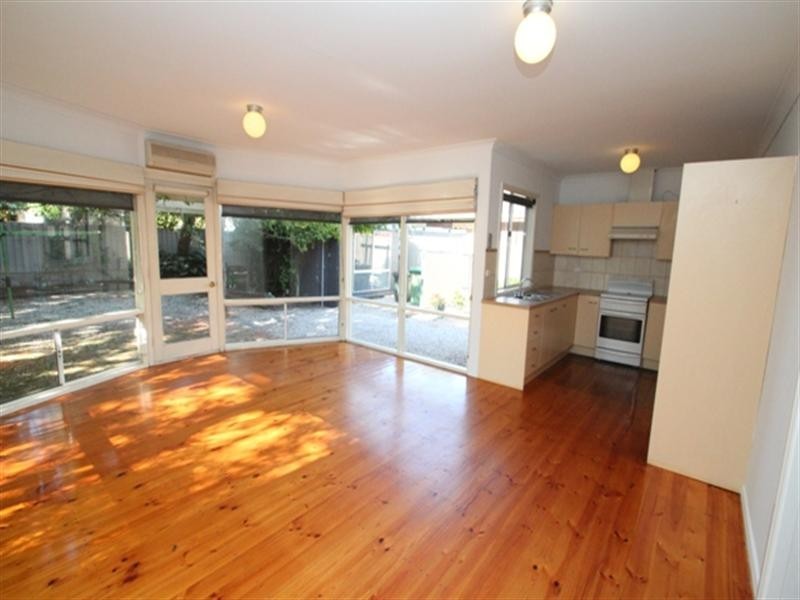 20 Gleeson Street, Clare SA 5453