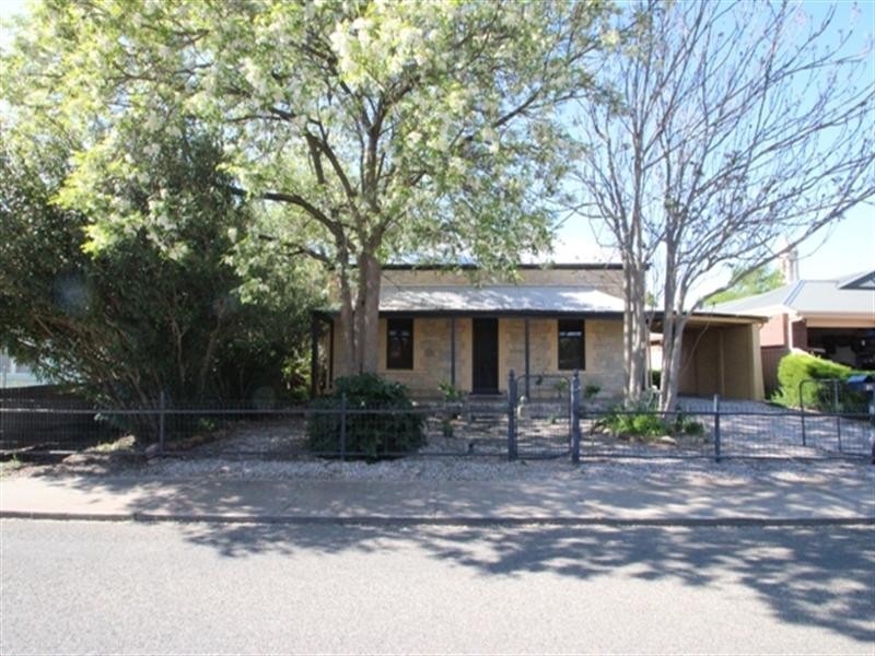 20 Gleeson Street, Clare SA 5453