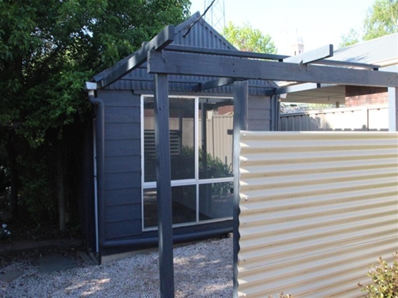 20 Gleeson Street, Clare SA 5453