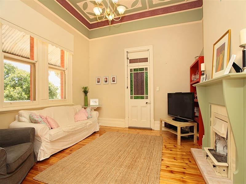 102 Main North Road, Clare SA 5453