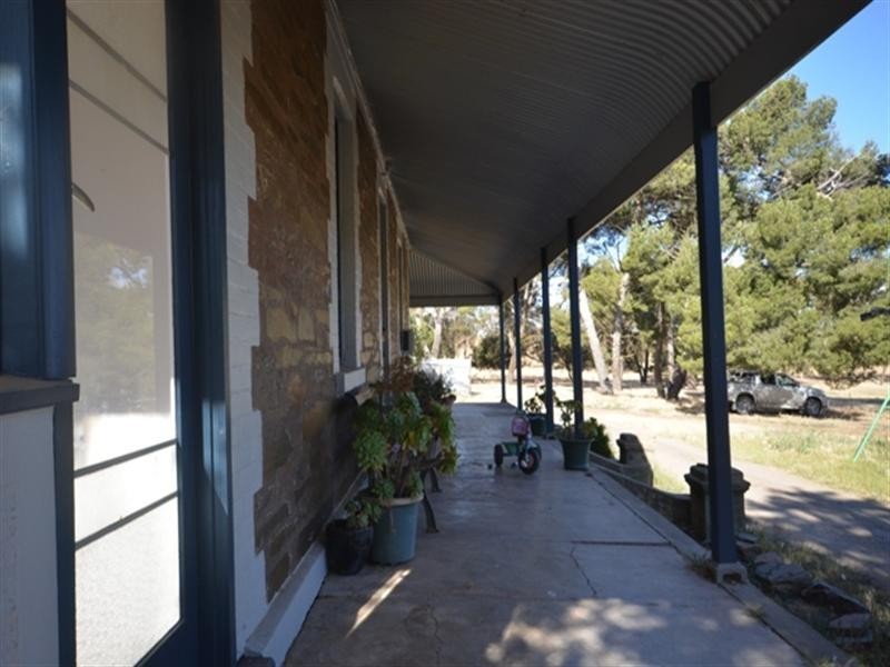 “Horsley Dene” Govt Road, Burra SA 5417
