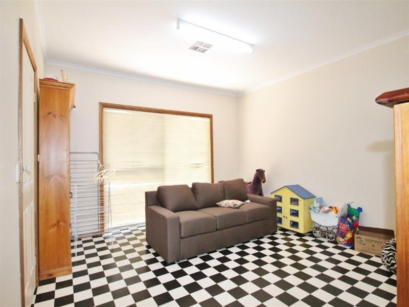 88 Kingfisher Drive, Clare SA 5453