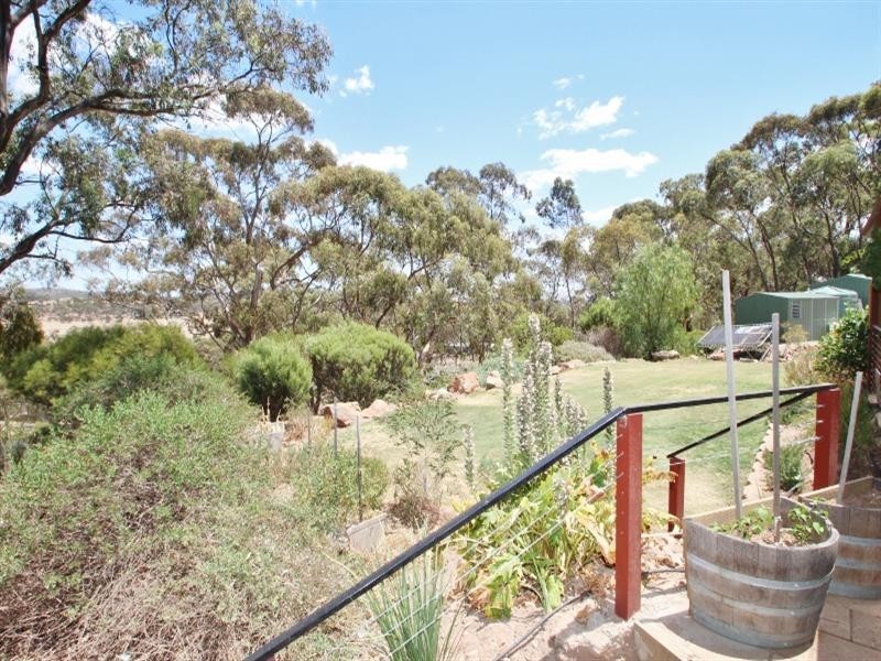88 Kingfisher Drive, Clare SA 5453