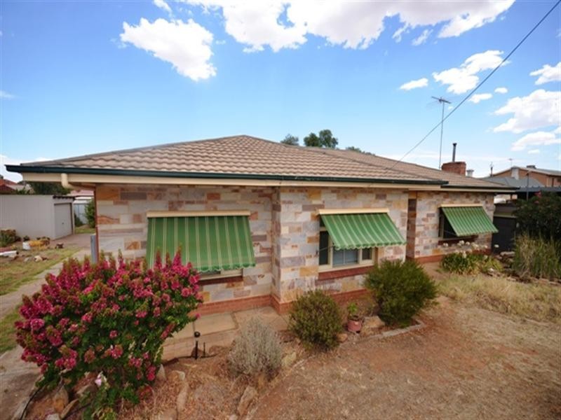 1 Verco Street, Balaklava SA 5461