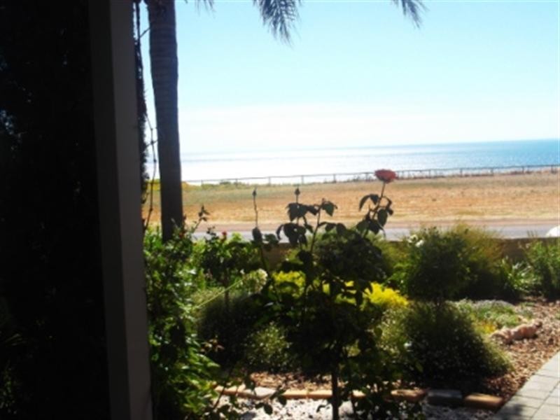 UNIT 3 Rowe Street, Ardrossan SA 5571