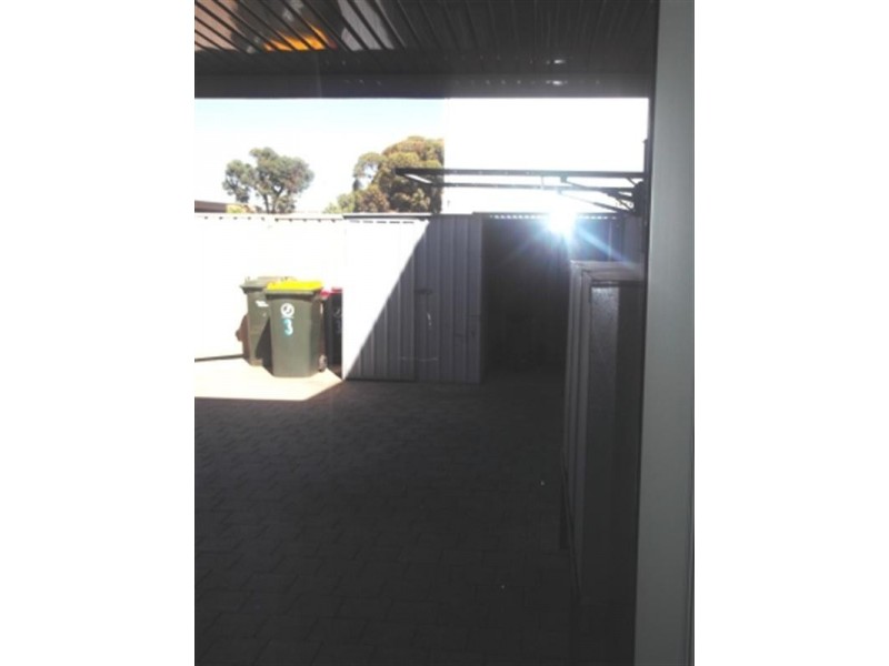 UNIT 3 Rowe Street, Ardrossan SA 5571