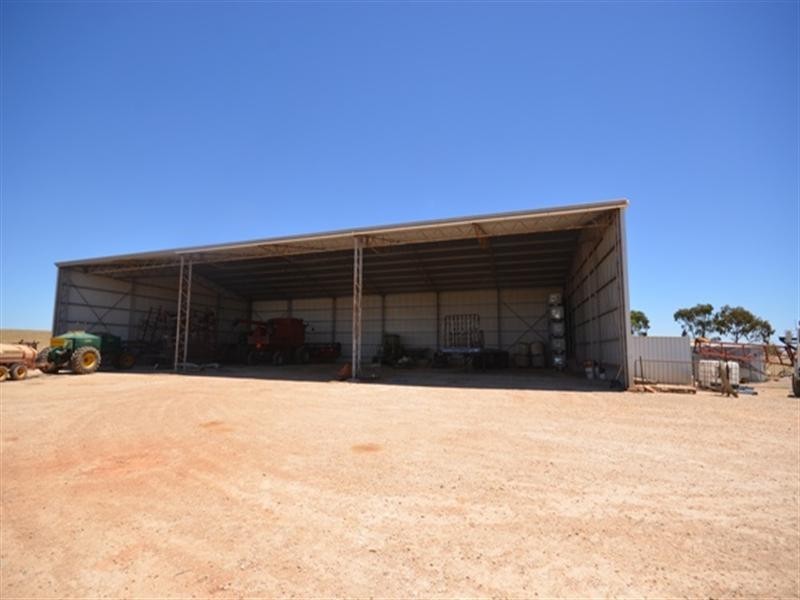 FOR LEASE Porter Lagoon via, Manoora SA 5414