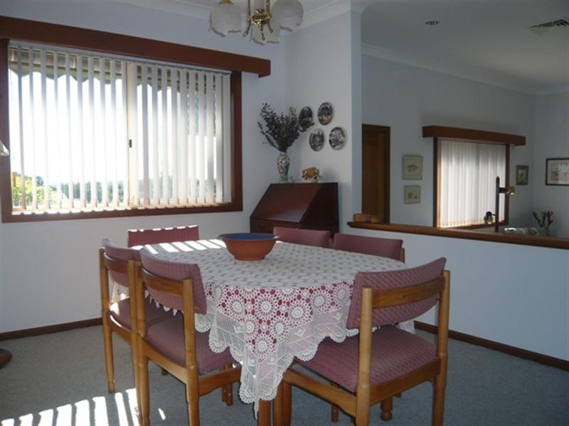 6 Michael Court, Clare SA 5453