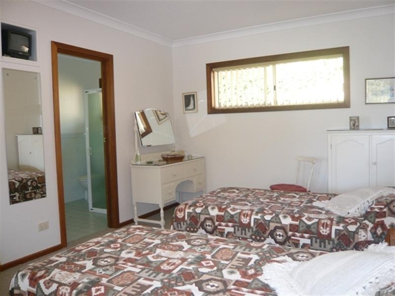 6 Michael Court, Clare SA 5453