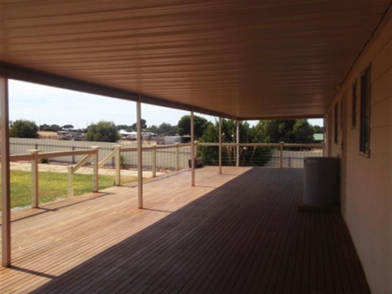 32 ARTHURTON Road, Ardrossan SA 5571
