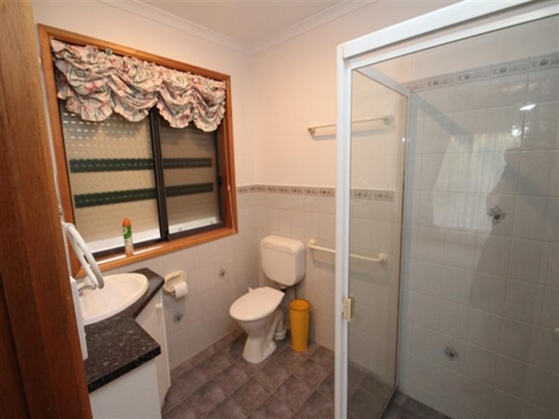 13 Jarman Crescent, Clare SA 5453