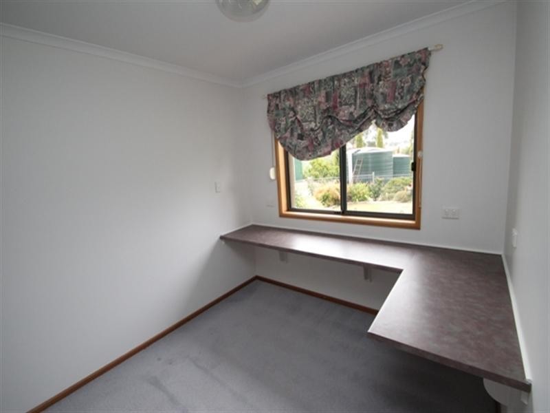 13 Jarman Crescent, Clare SA 5453