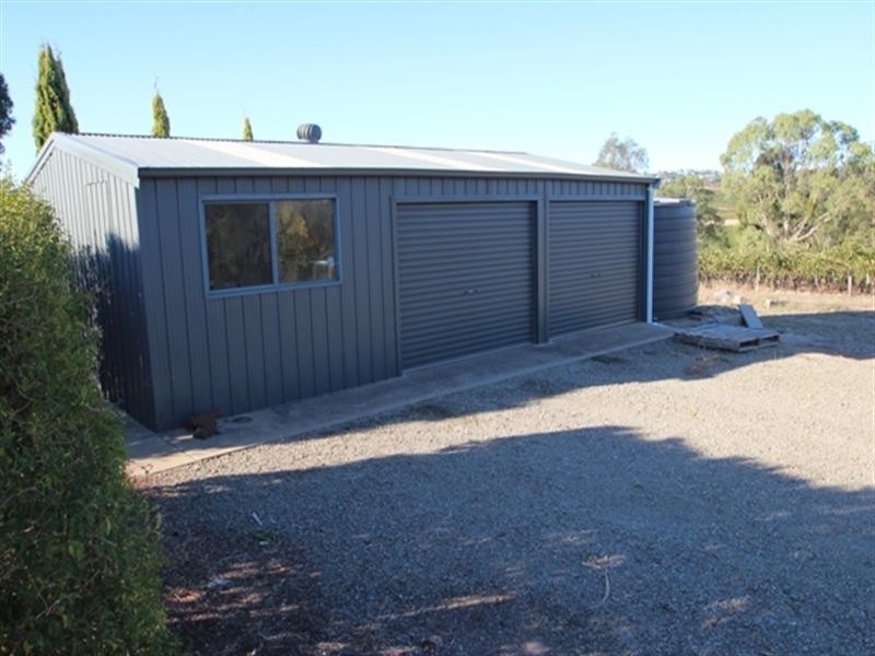 13 Jarman Crescent, Clare SA 5453