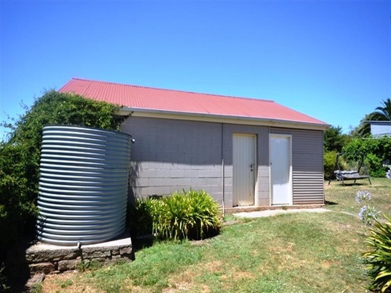 35 Port Road, Auburn SA 5451