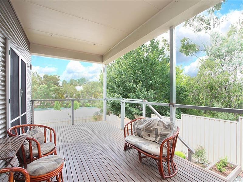 2 Barnard Street, Clare SA 5453