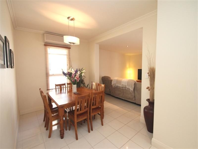 2 Barnard Street, Clare SA 5453