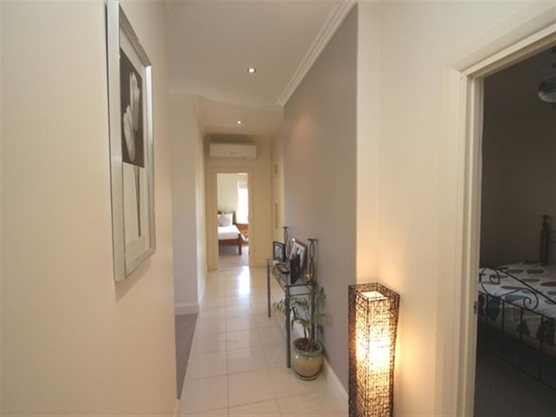 2 Barnard Street, Clare SA 5453