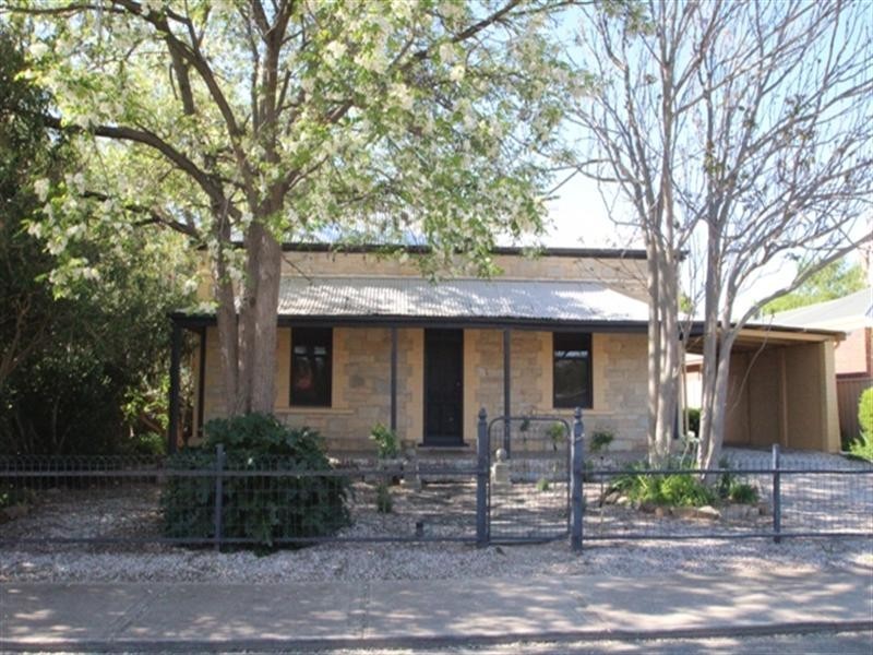 20 Gleeson Street, Clare SA 5453