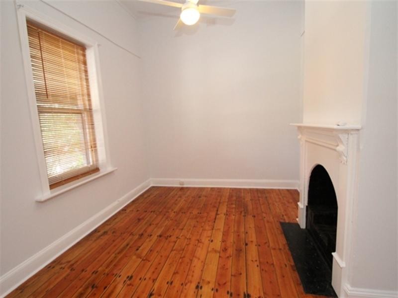 20 Gleeson Street, Clare SA 5453