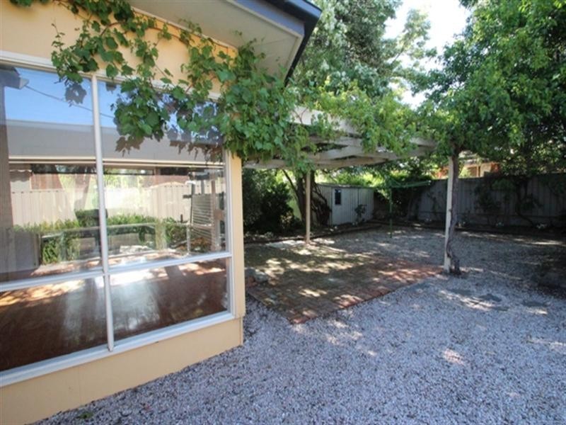 20 Gleeson Street, Clare SA 5453