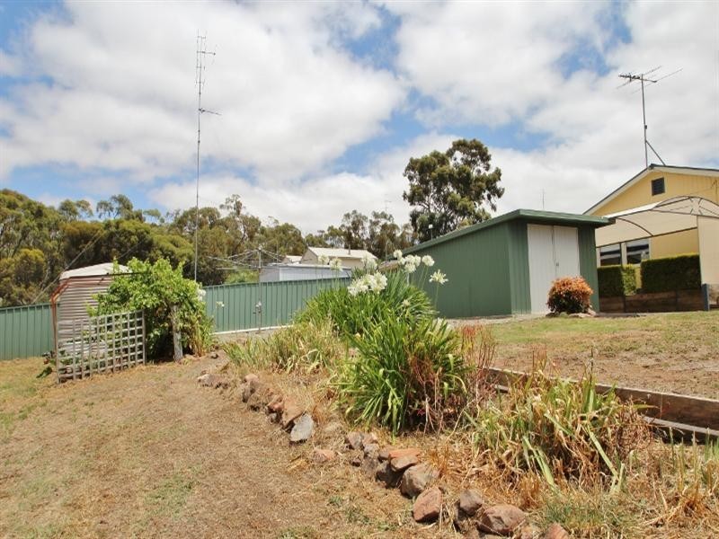 28 Kelly Street, Clare SA 5453