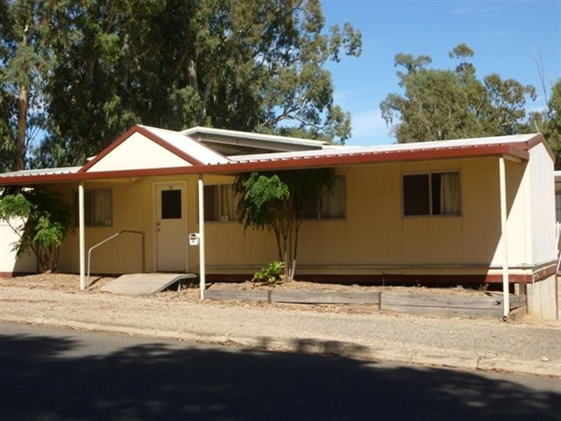 60 New Road, Clare SA 5453