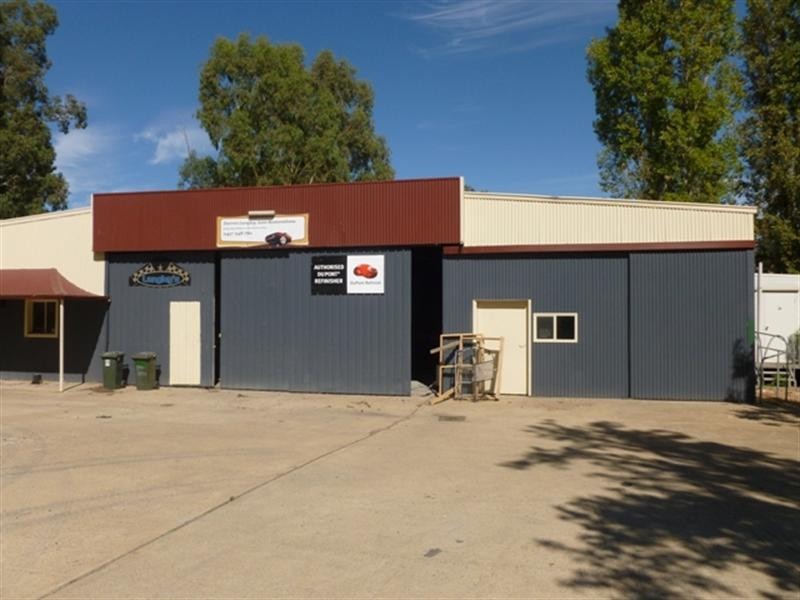 60 New Road, Clare SA 5453