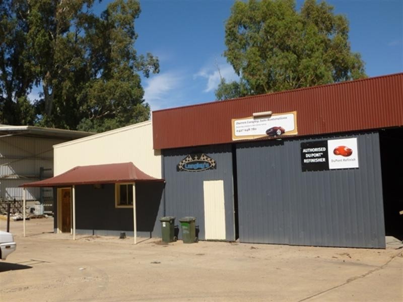 60 New Road, Clare SA 5453