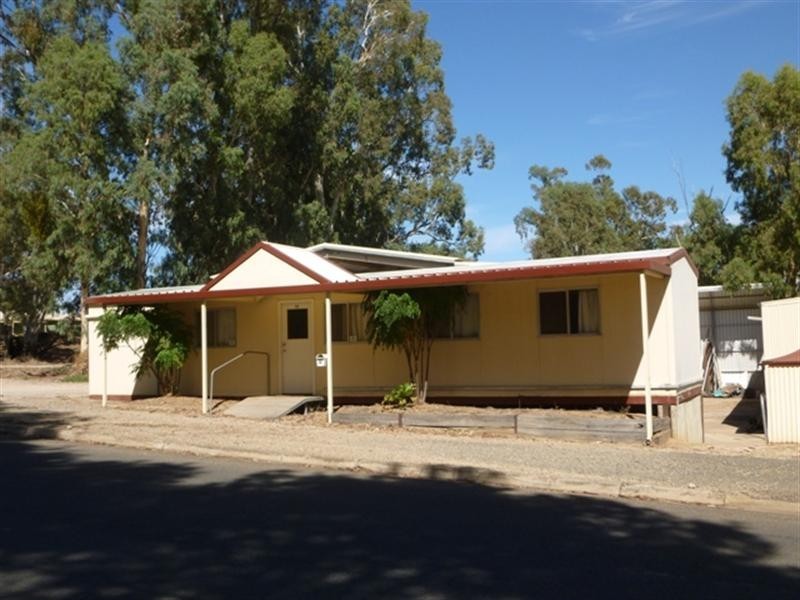60 New Road, Clare SA 5453
