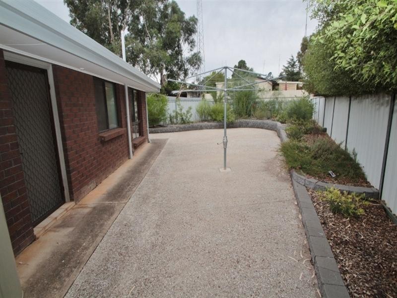 2/48 Gleeson Street, Clare SA 5453