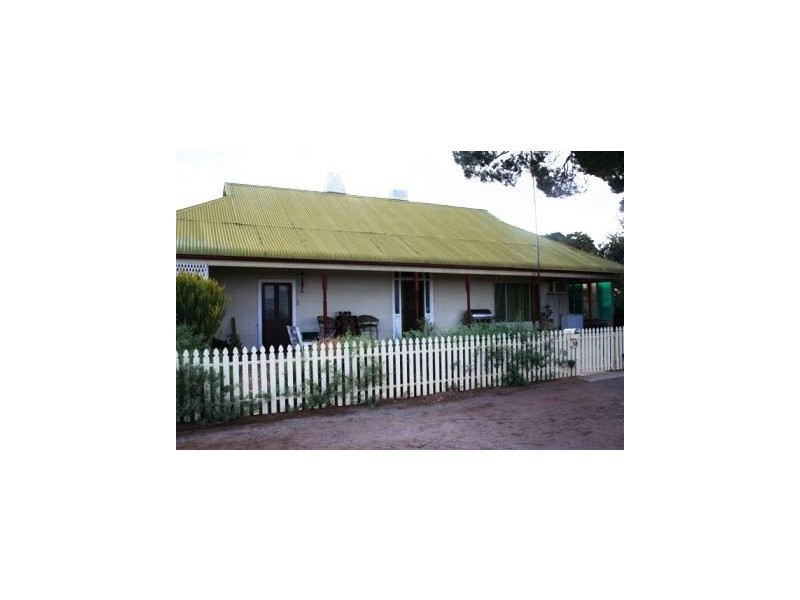 38 The Esplanade, Cowell SA 5602