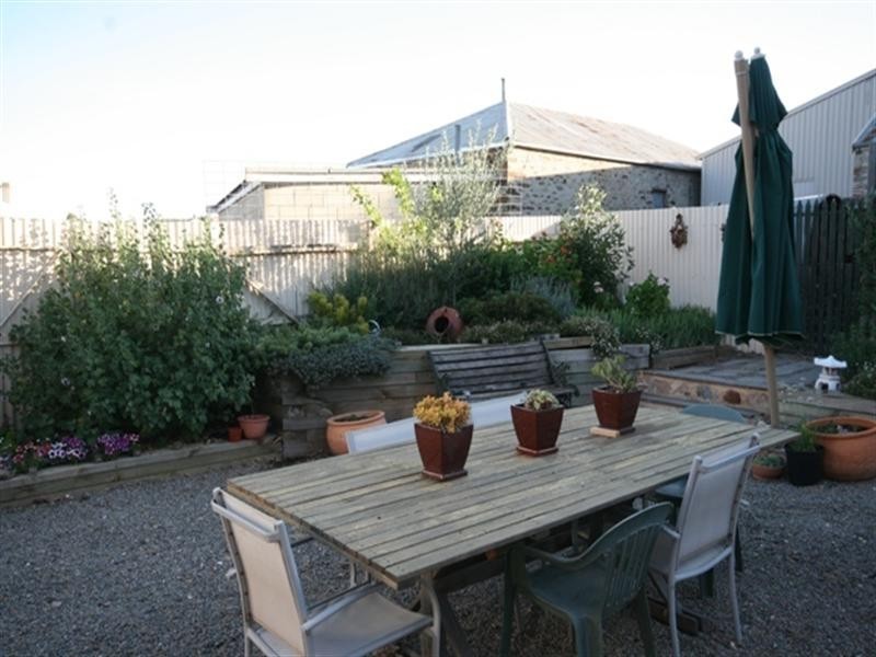 20 Market Square, Burra SA 5417