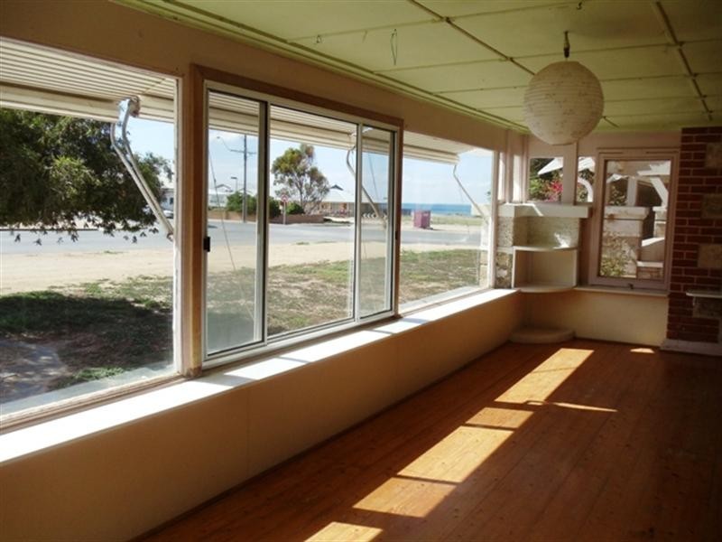 30 Third Street, Ardrossan SA 5571