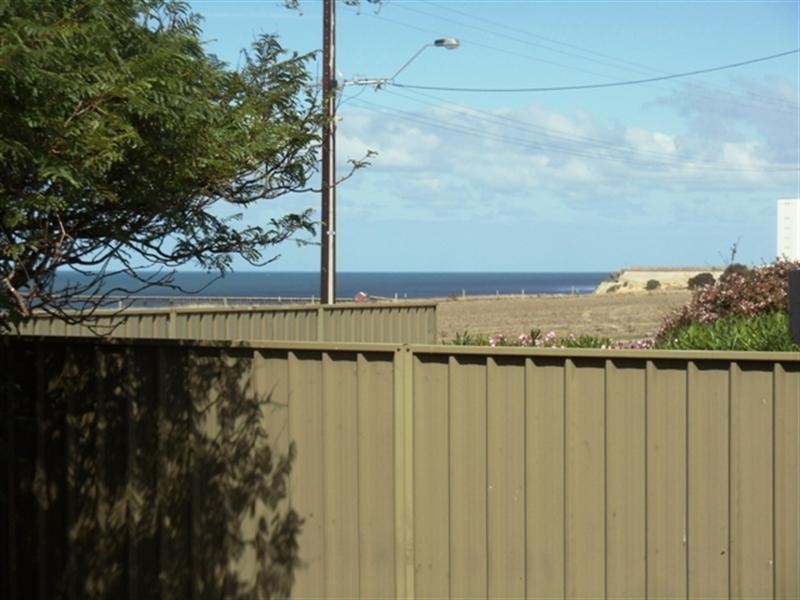 30 Third Street, Ardrossan SA 5571