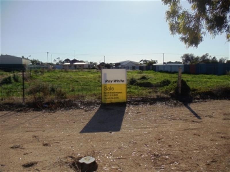 28 Gardner Street, Price SA 5570