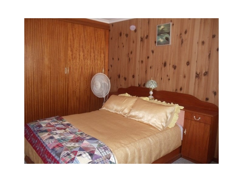 20 Yelta Street, Port Clinton SA 5570