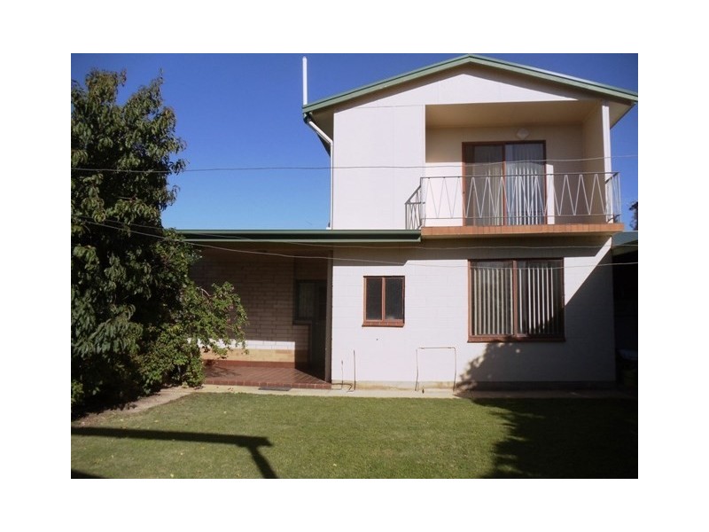 20 Yelta Street, Port Clinton SA 5570